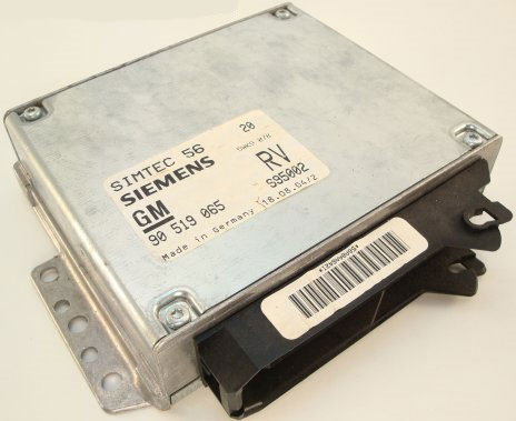 Calculateur moteur Siemens Simtec avec boîtier aluminium et connecteur noir